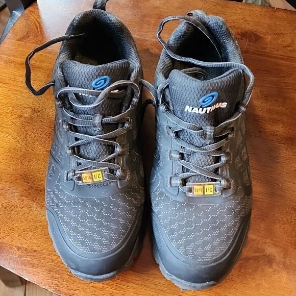Nautilus men's steel toe shoes Size 10.5 - Picture 1 of 9
